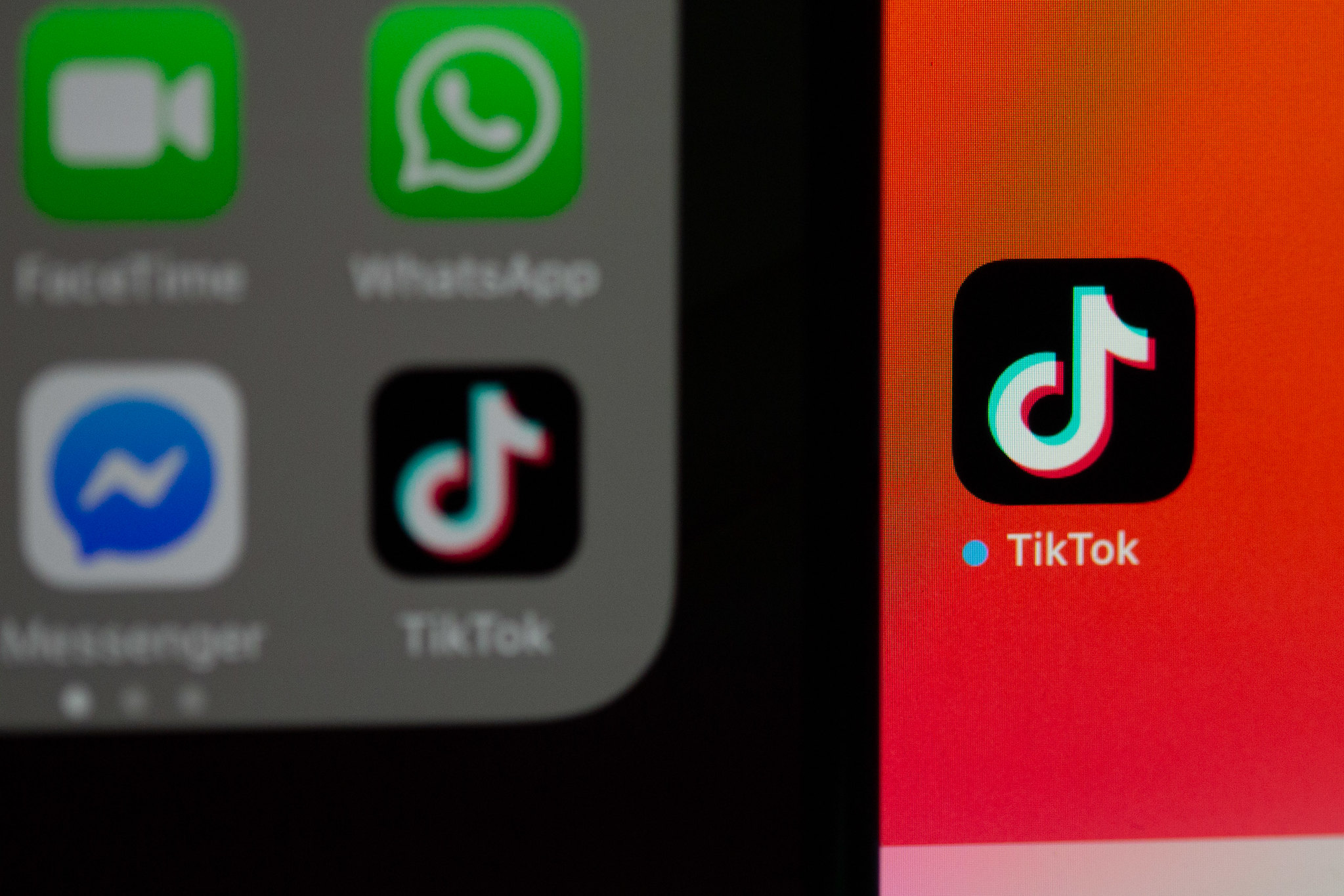 TikTok app logo